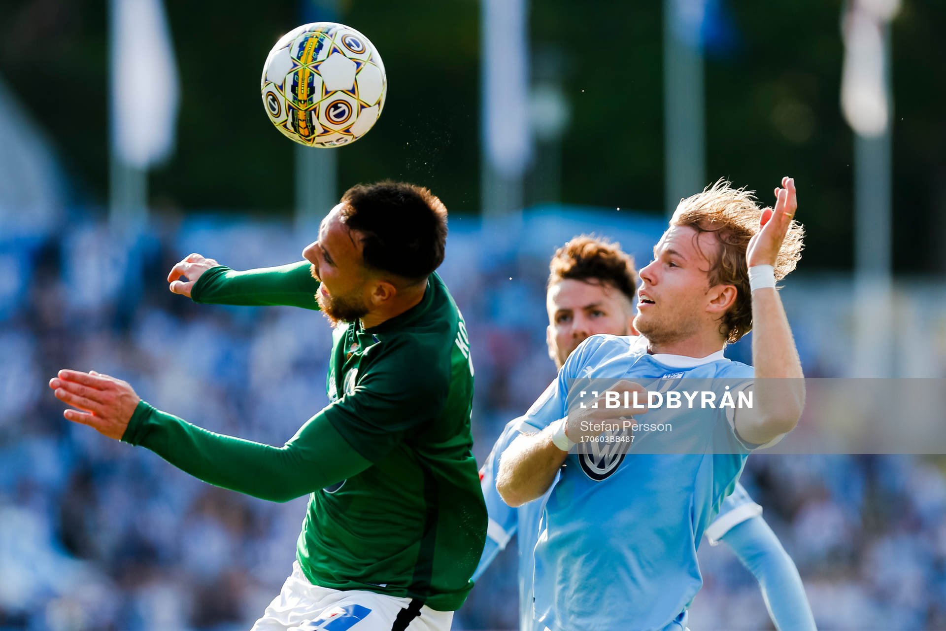 Jönköpings Dzenis Kozica och Malmö FFs Oscar Lewicki
