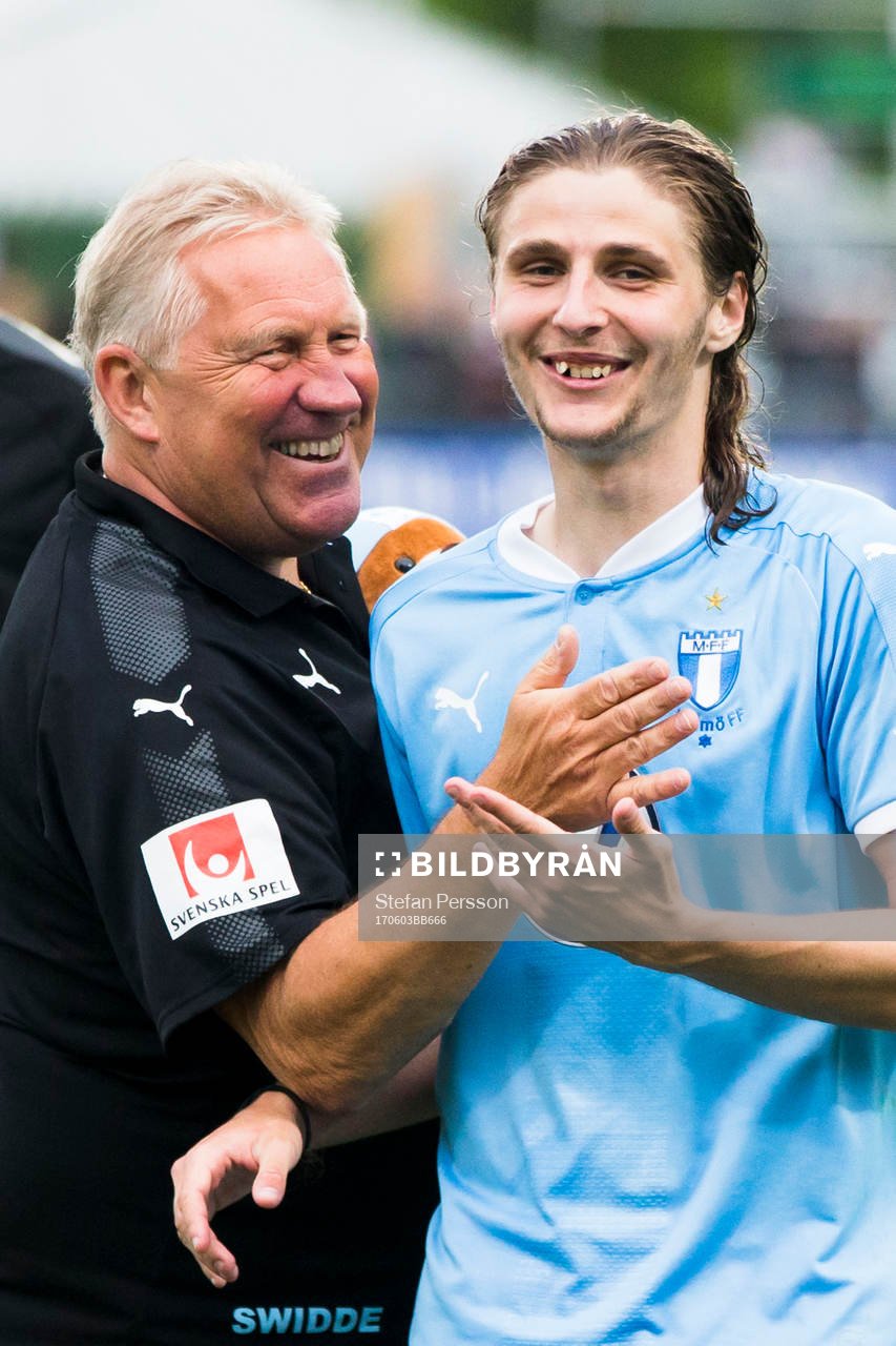 Malmö FFs Pawel Cibicki jublar