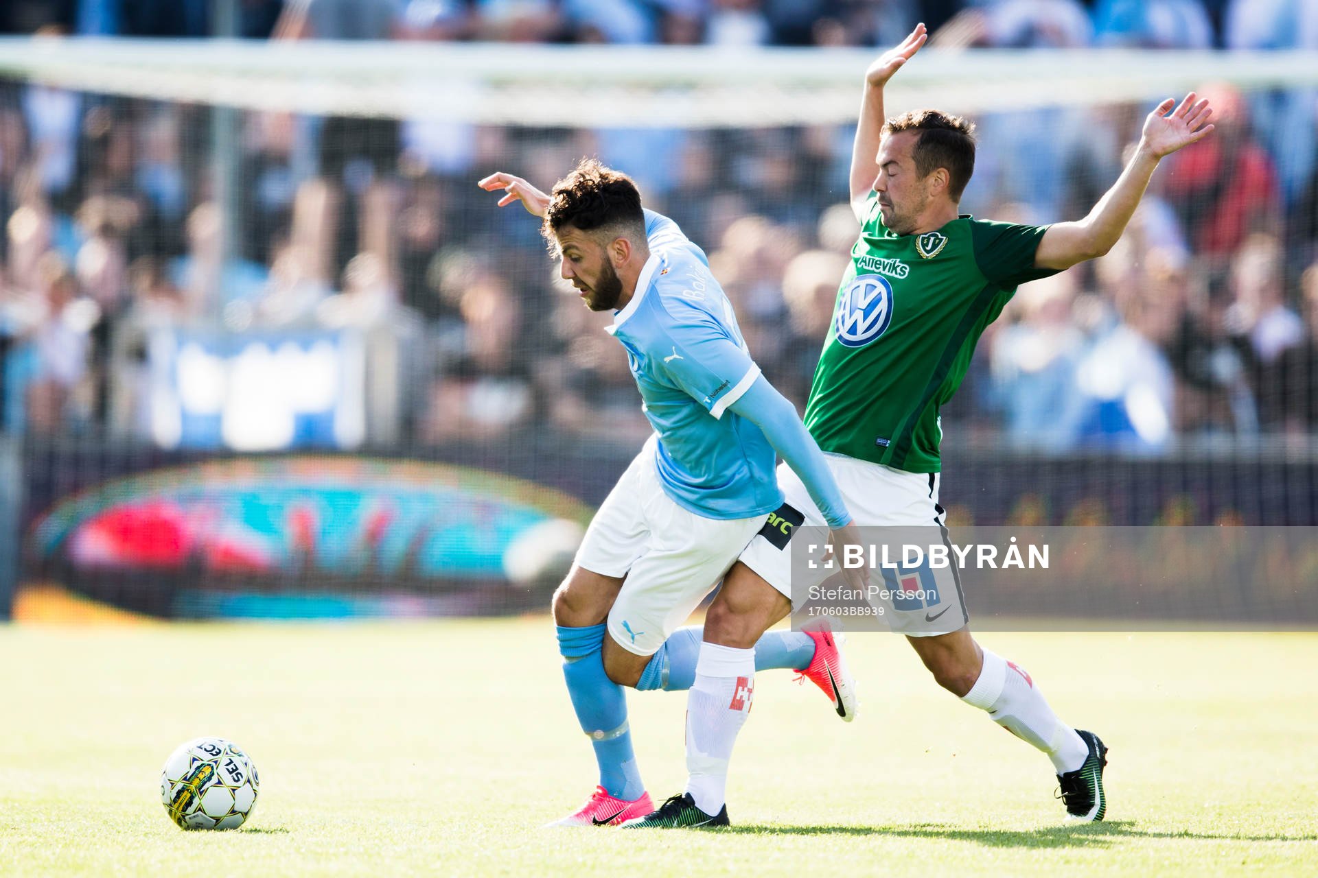 Malmö FFs Erdal Rakip mot Jönköpings Fredric Fendrich