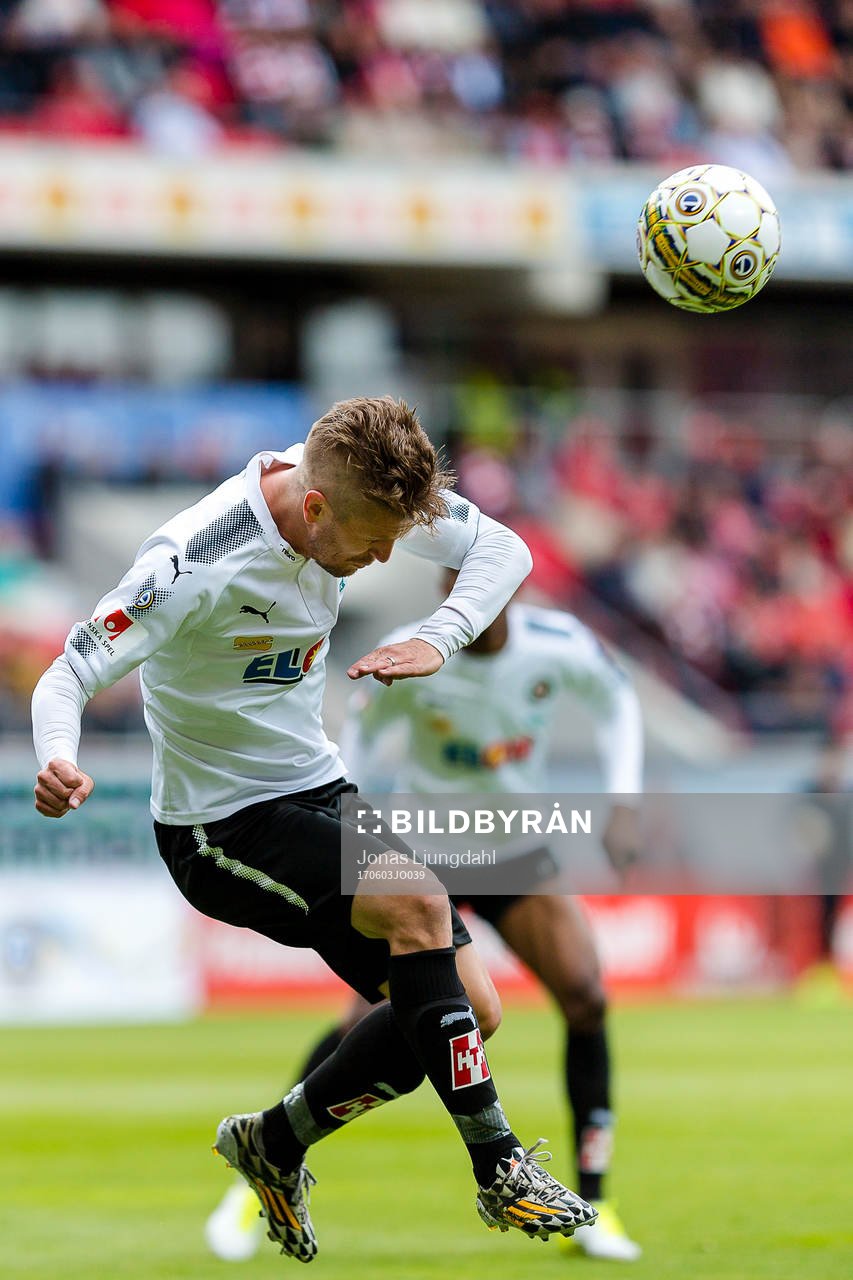 Örebros Michael Almebäck