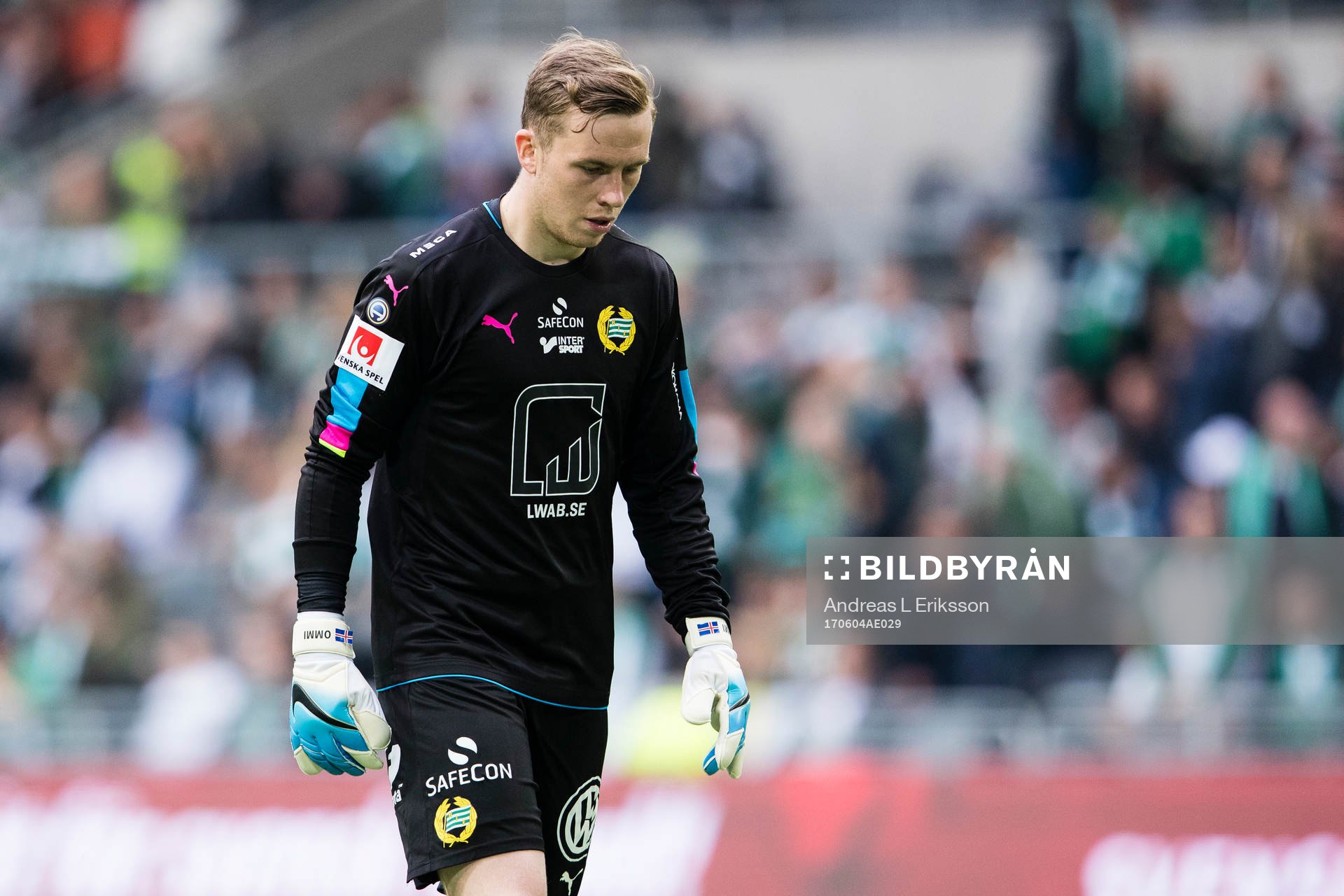Hammarbys målvakt Ögmundur Kristinsson deppar