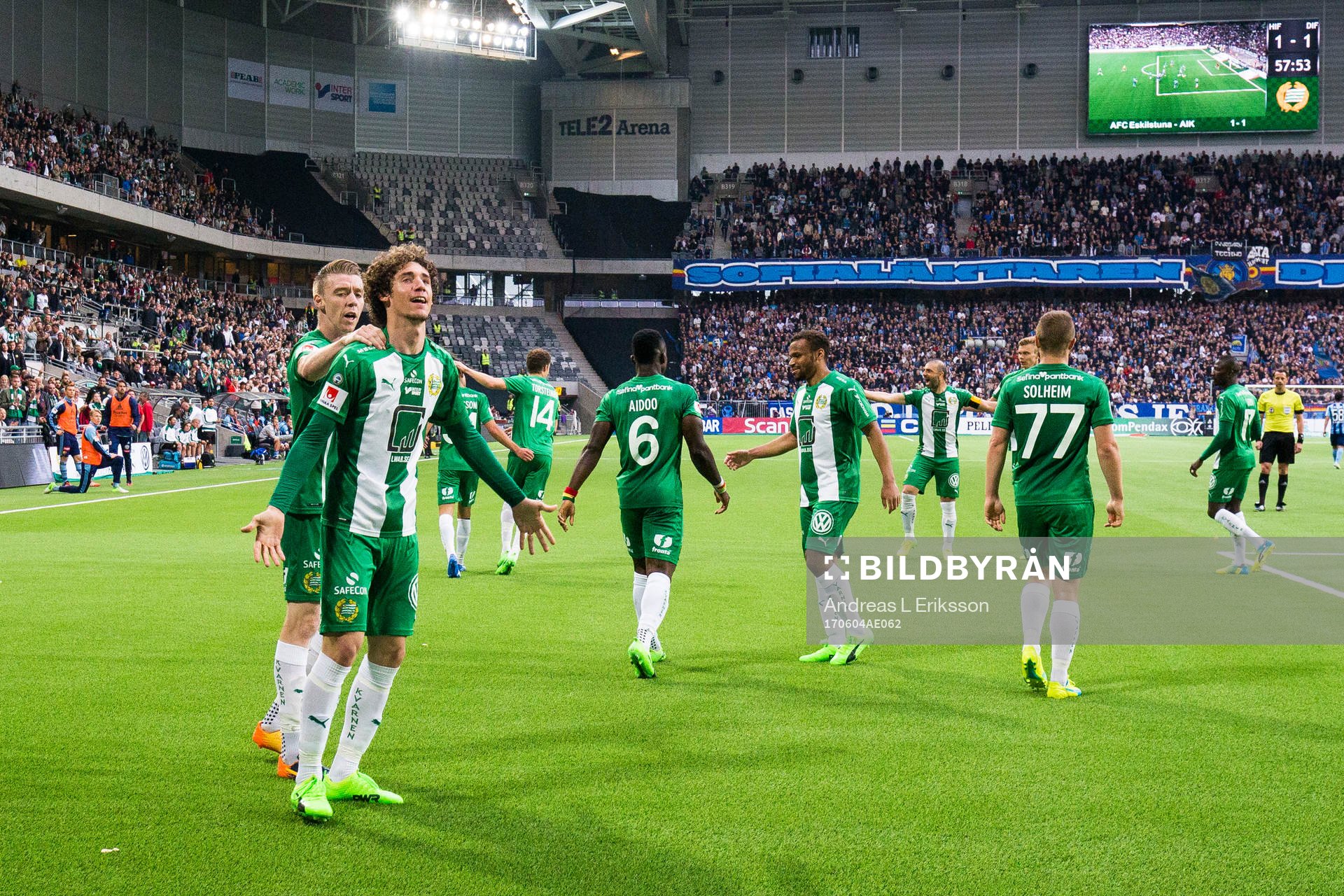 Hammarbys Romulo Cabral Pereira Pinto jublar fetr att ha