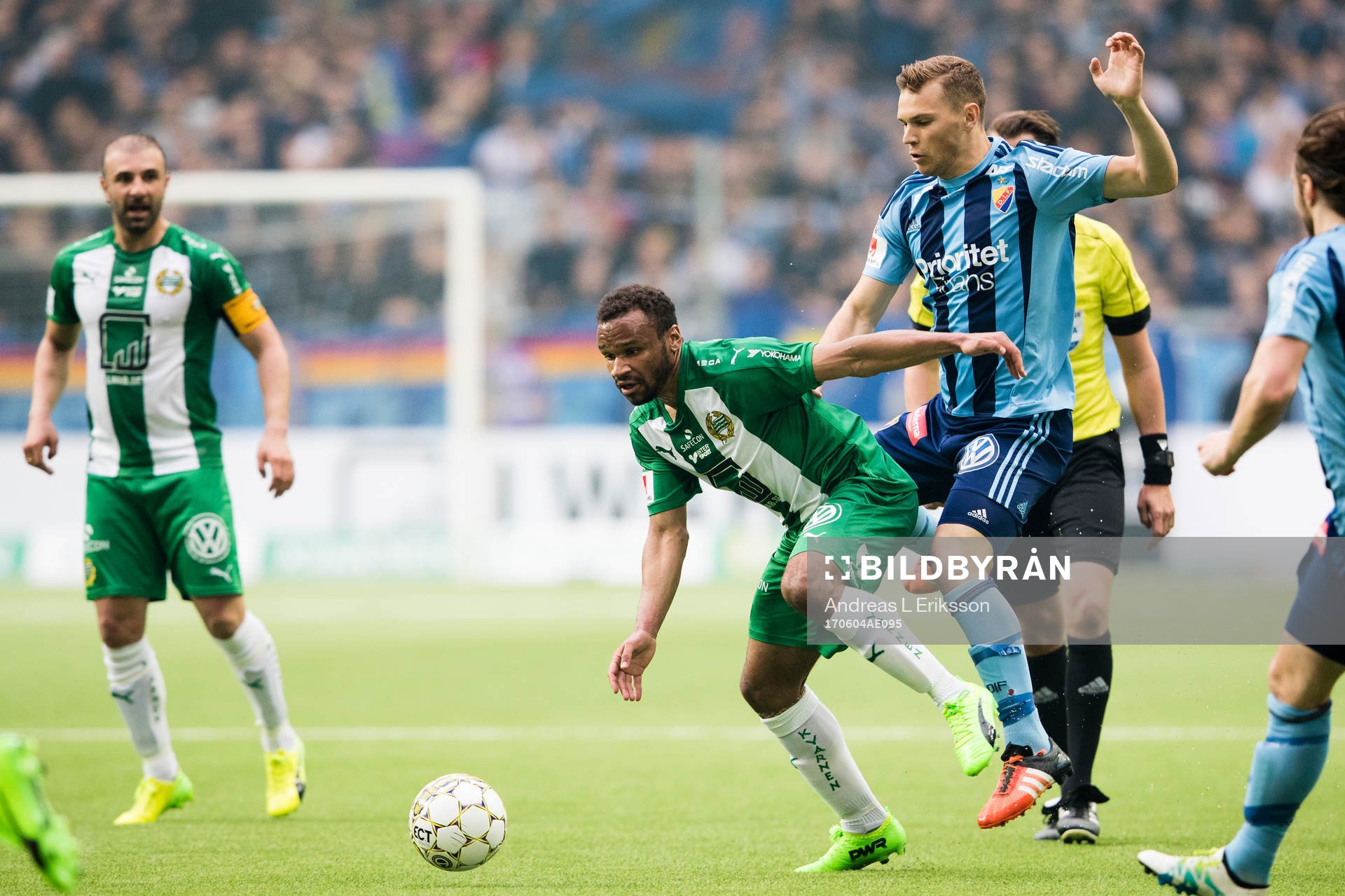 Hammarbys Serge-Junior Martinsson Ngouali och Djurgårdens