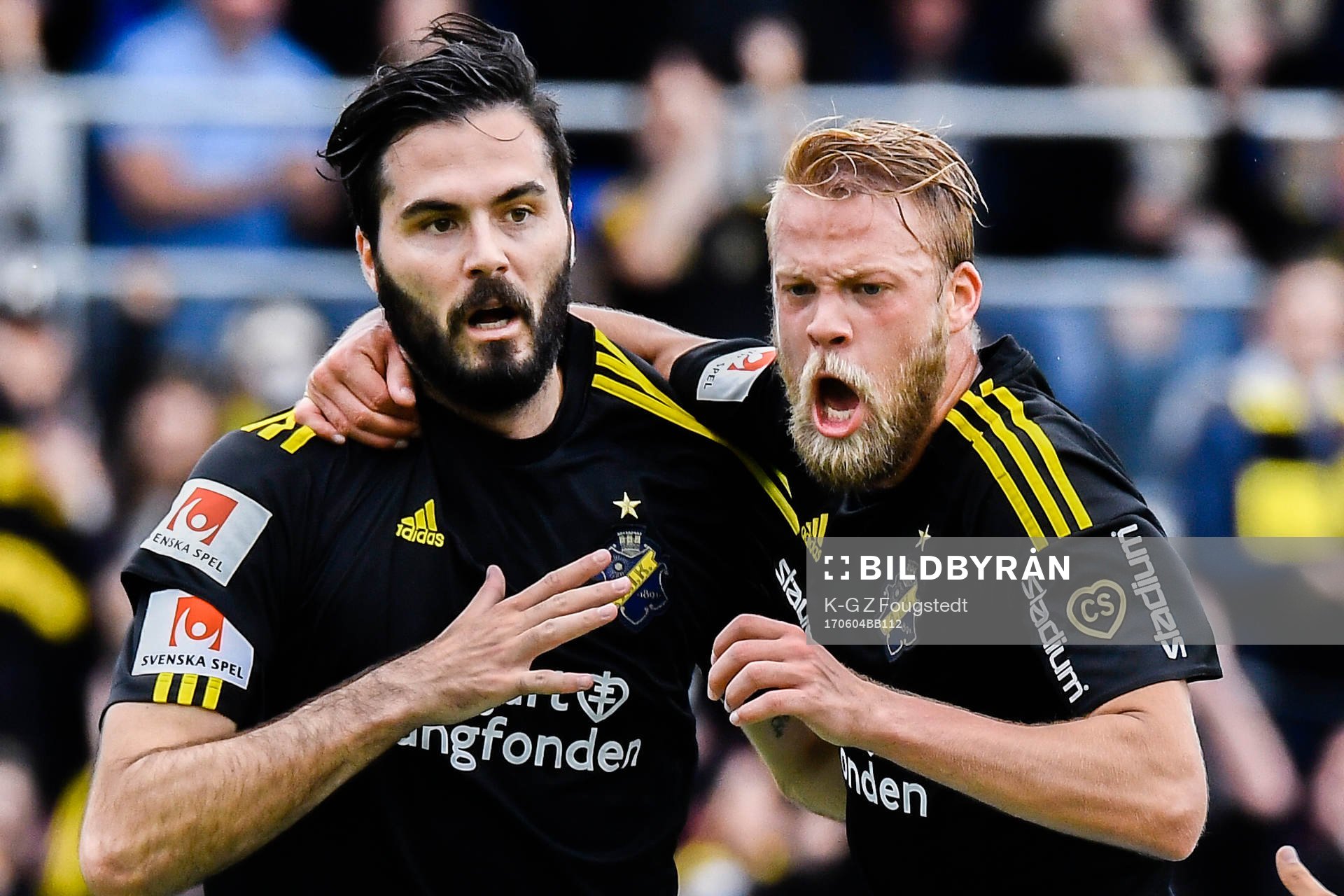 s Denni Avdic och Daniel Sundgren jublar
