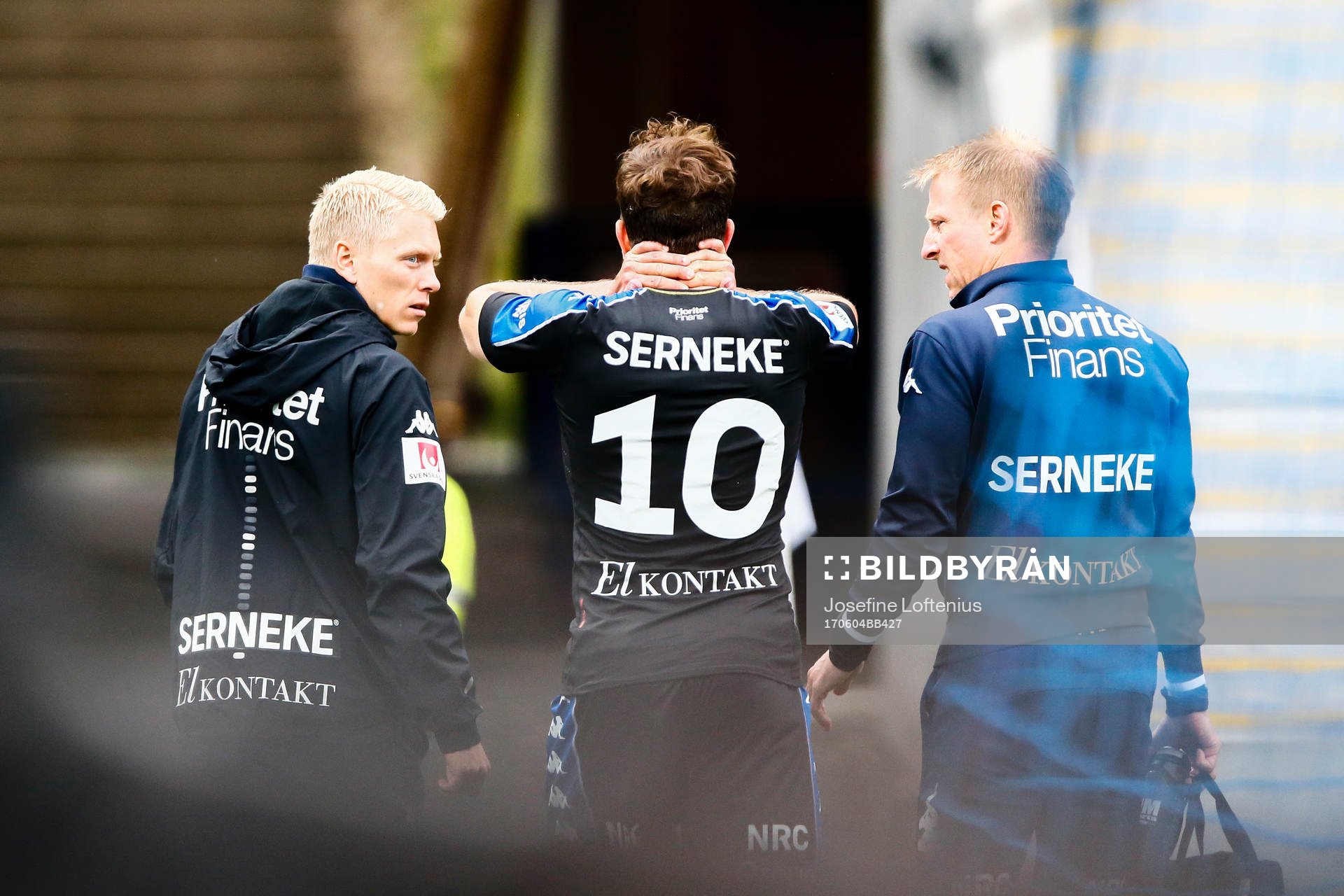 IFK Göteborgs Tobias Hysen lämnar planen