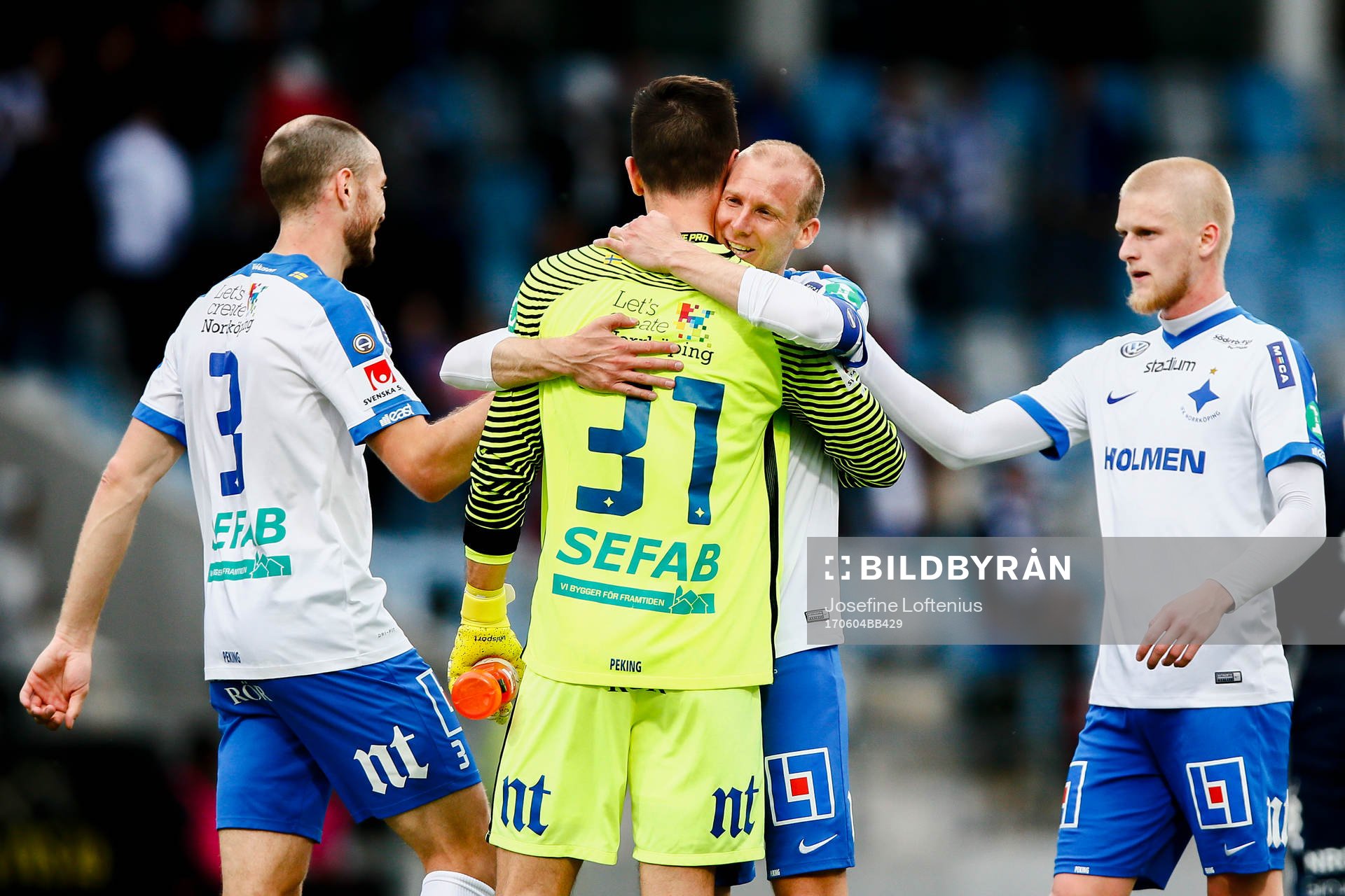 Norrköpings Andreas Johansson och målvakt Michael Langer