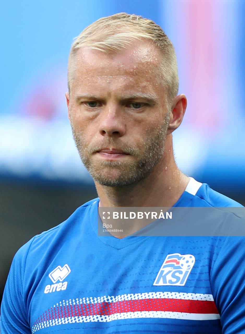 Eidur Gudjohnsen, Island