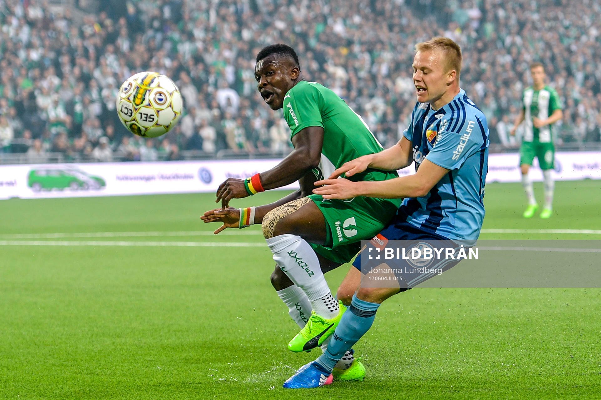 Hammarbys Joseph Aidoo  och Djurgårdens Elliot Käck
