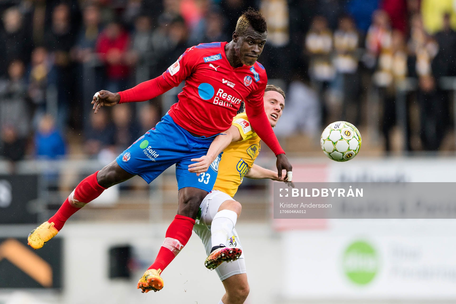 Helsingborgs Edwin Gyimah och Falkenbergs Viktor Götesson