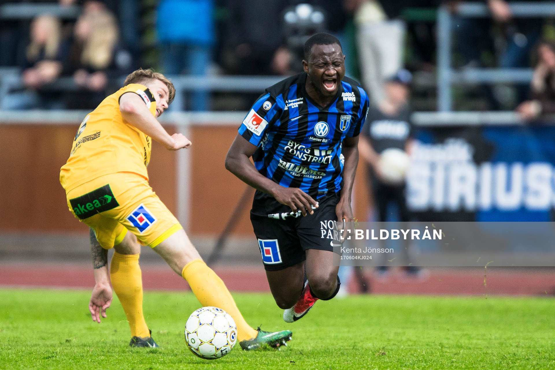 Sirius Moses Ogbu faller