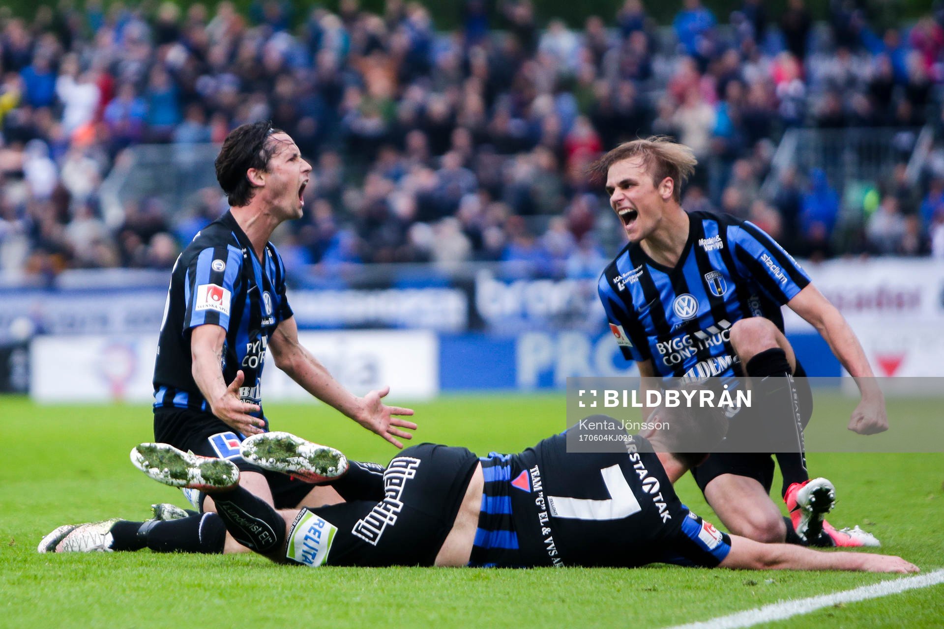 Sirius spelare jublar