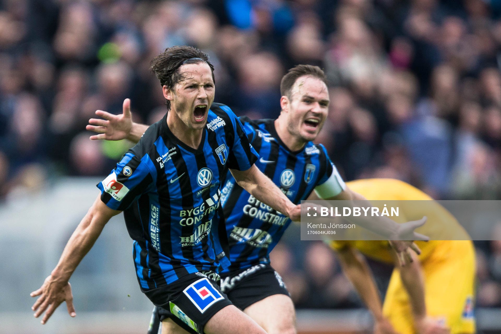 Sirius Philip Haglund jublar med Niklas Busch Thor