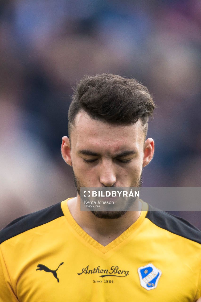 Halmstads Sead Haksabanovic deppar innan