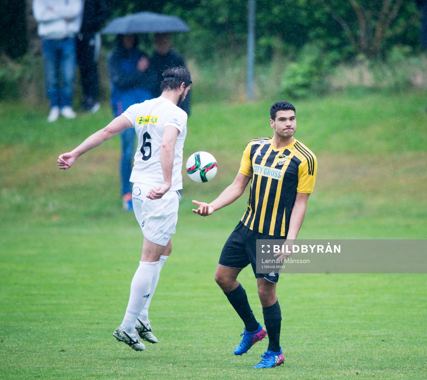 IFK Hässleholms Tommy Filipovic i matchen i division 2