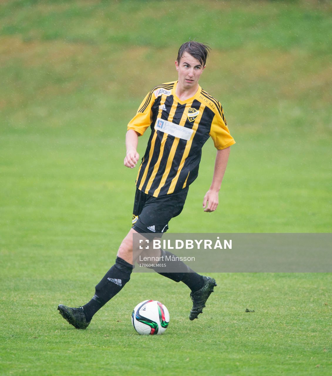 IFK Hässleholms Isak Olsson i matchen i division 2 mellan