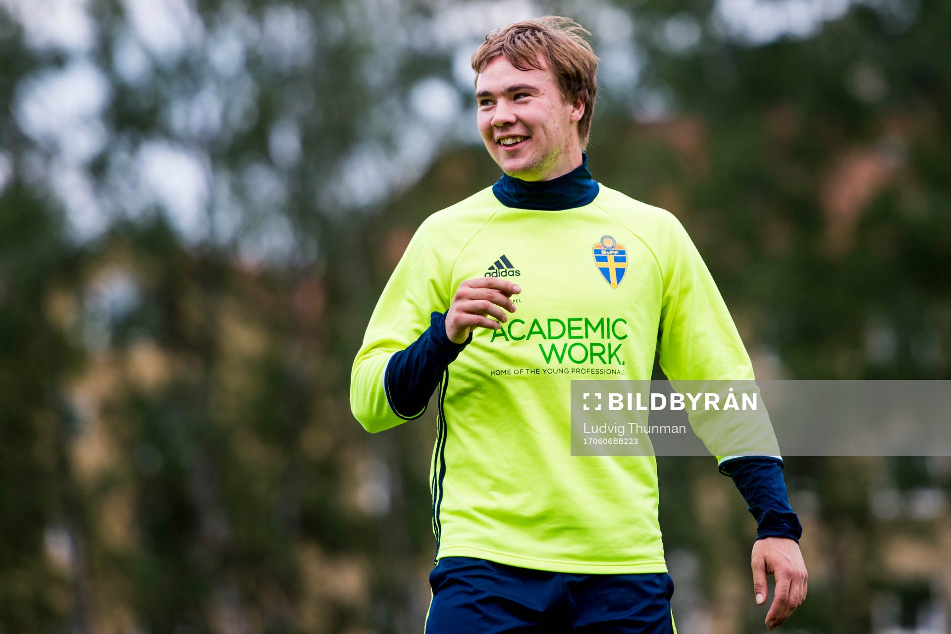 Simon Tibbling