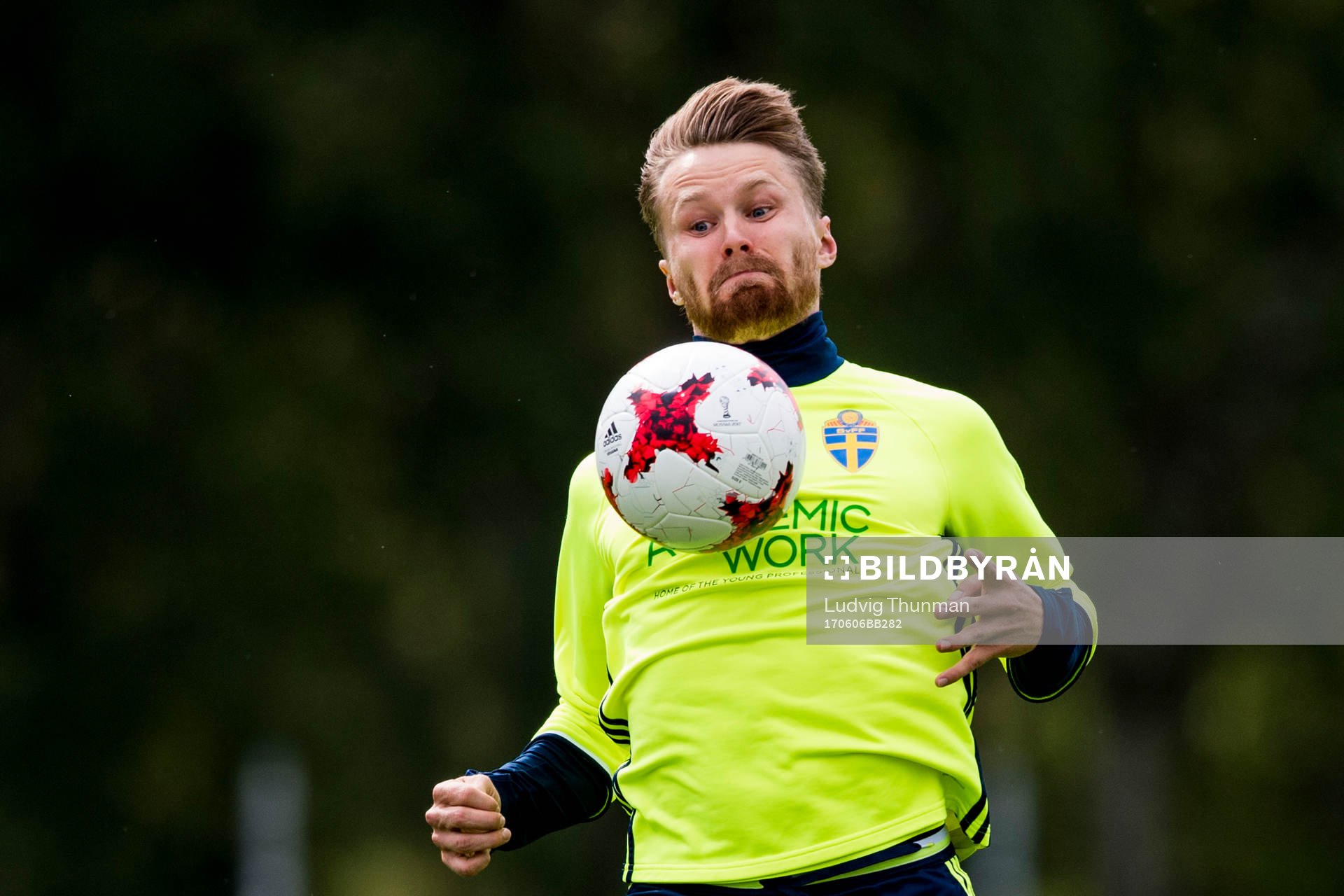 Jacob Une Larsson