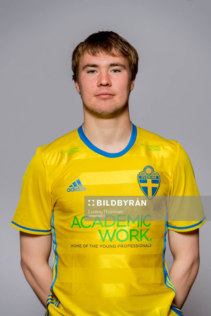 Simon Tibbling
