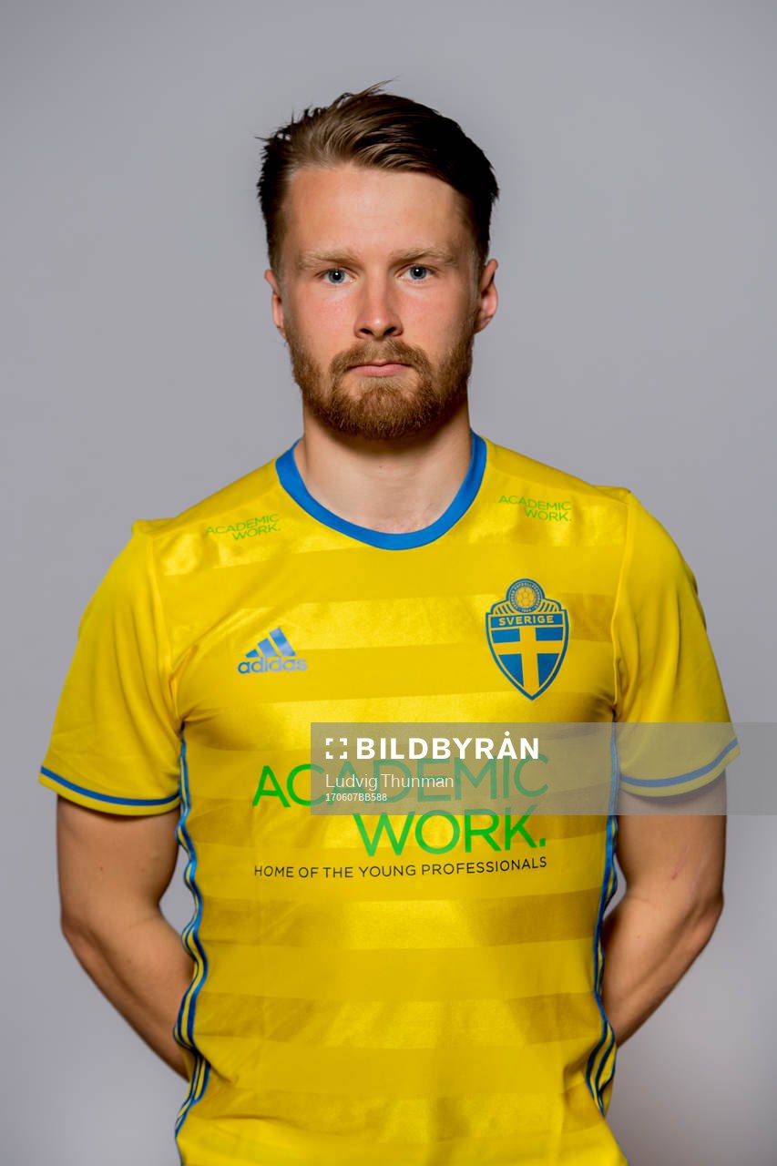 Jacob Une Larsson