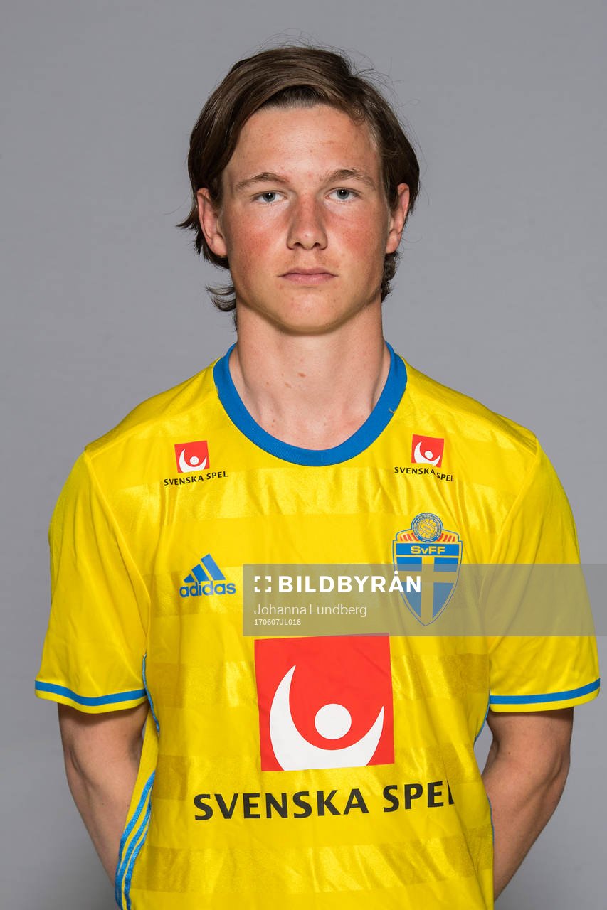 Max Svensson i P19 landslaget poserar för ett porträtt den 7 juni 2017 i Stockholm.