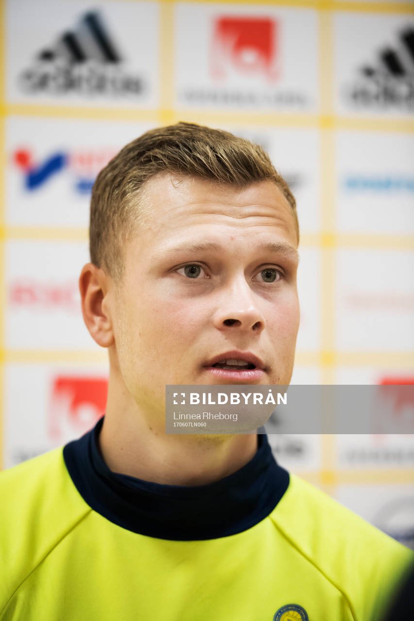 Viktor Claesson