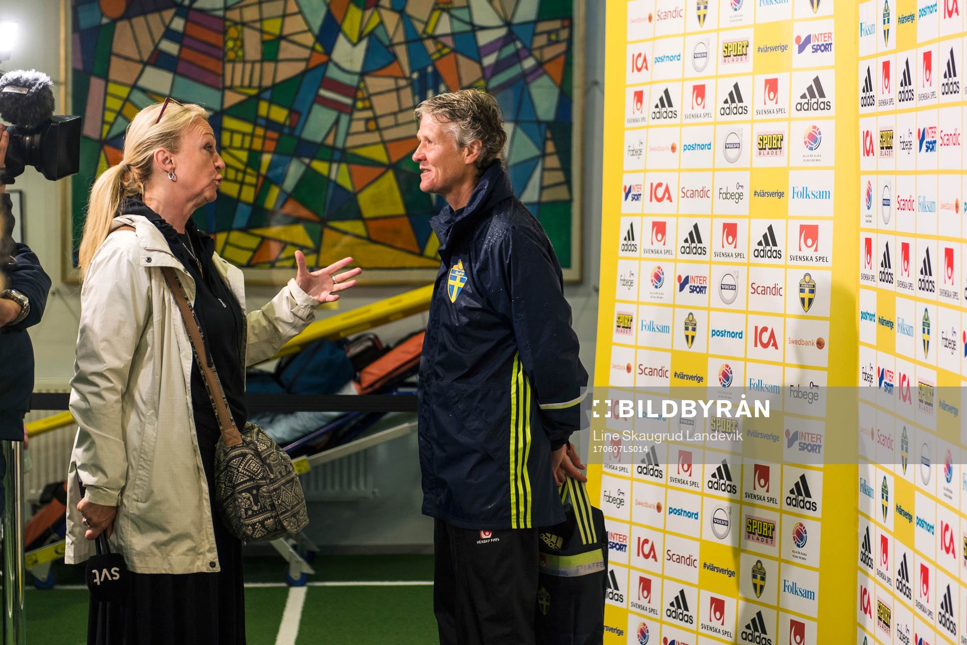 Förbundskapten Pia Sundhage i Mixed Zone
