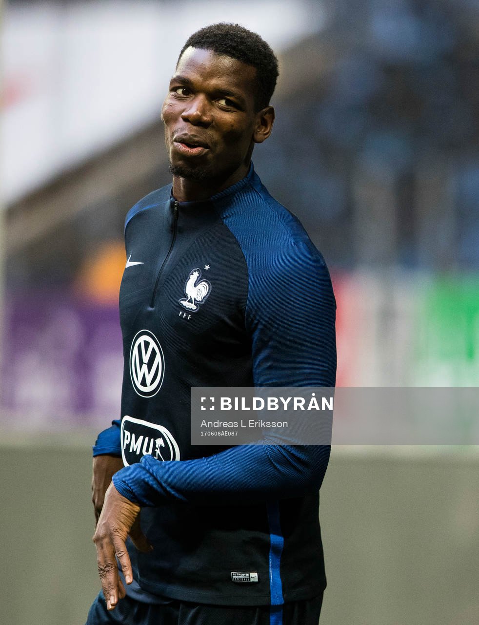 Frankrikes Paul Pogba under en träning med Frankrikes fotbollslandslag den 8 juni 2017 i Stockholm. 