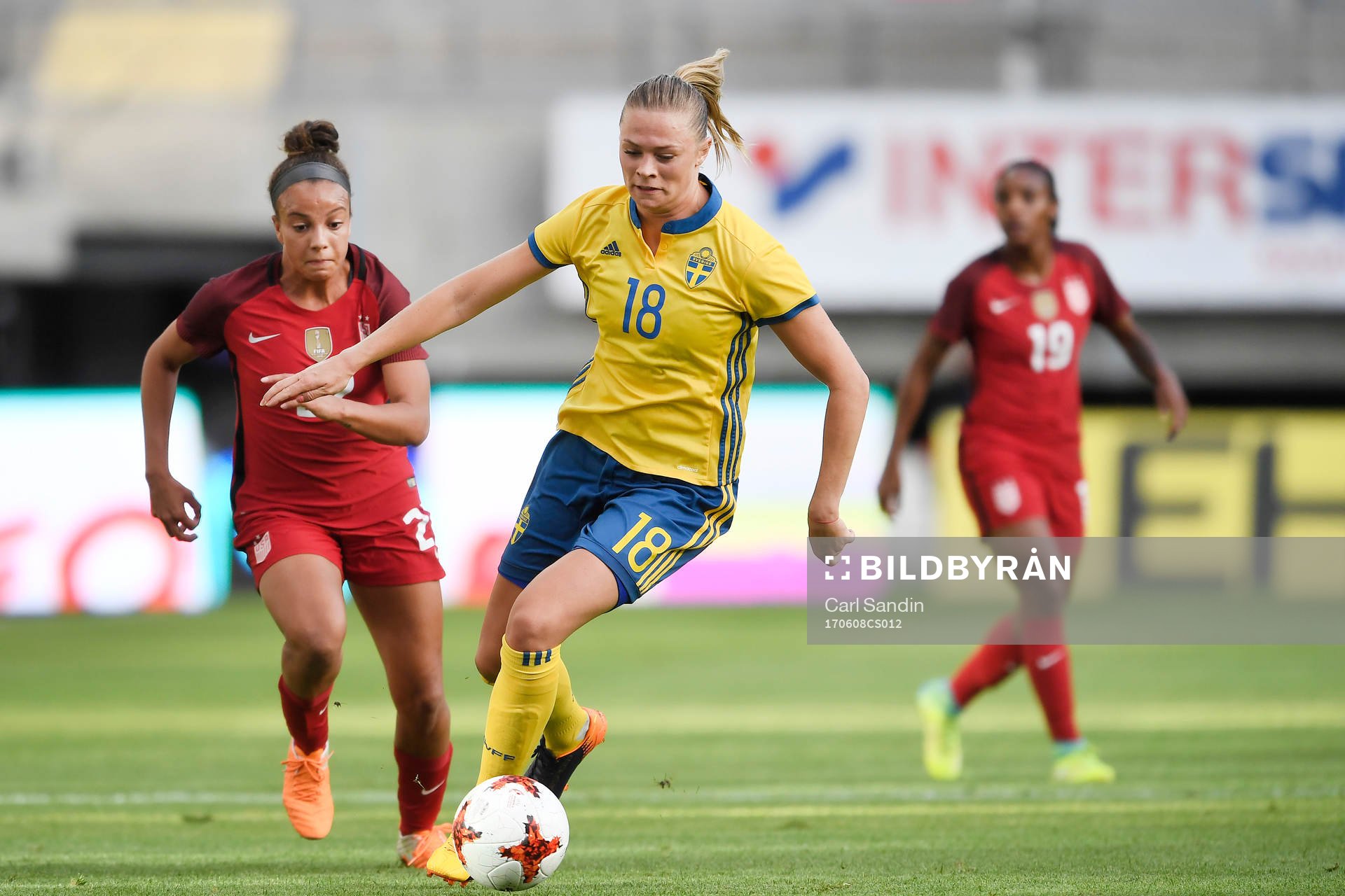 s Mallory Pugh och Sveriges Fridolina Rolfö
