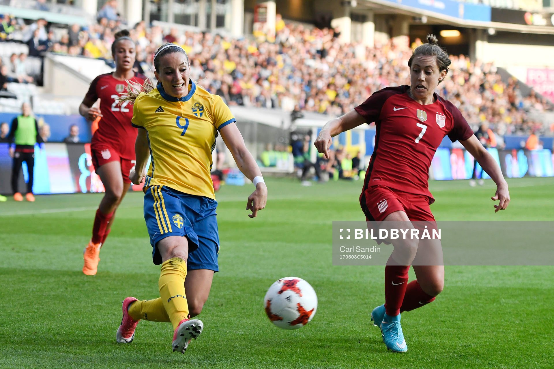 s Meghan Klingenberg