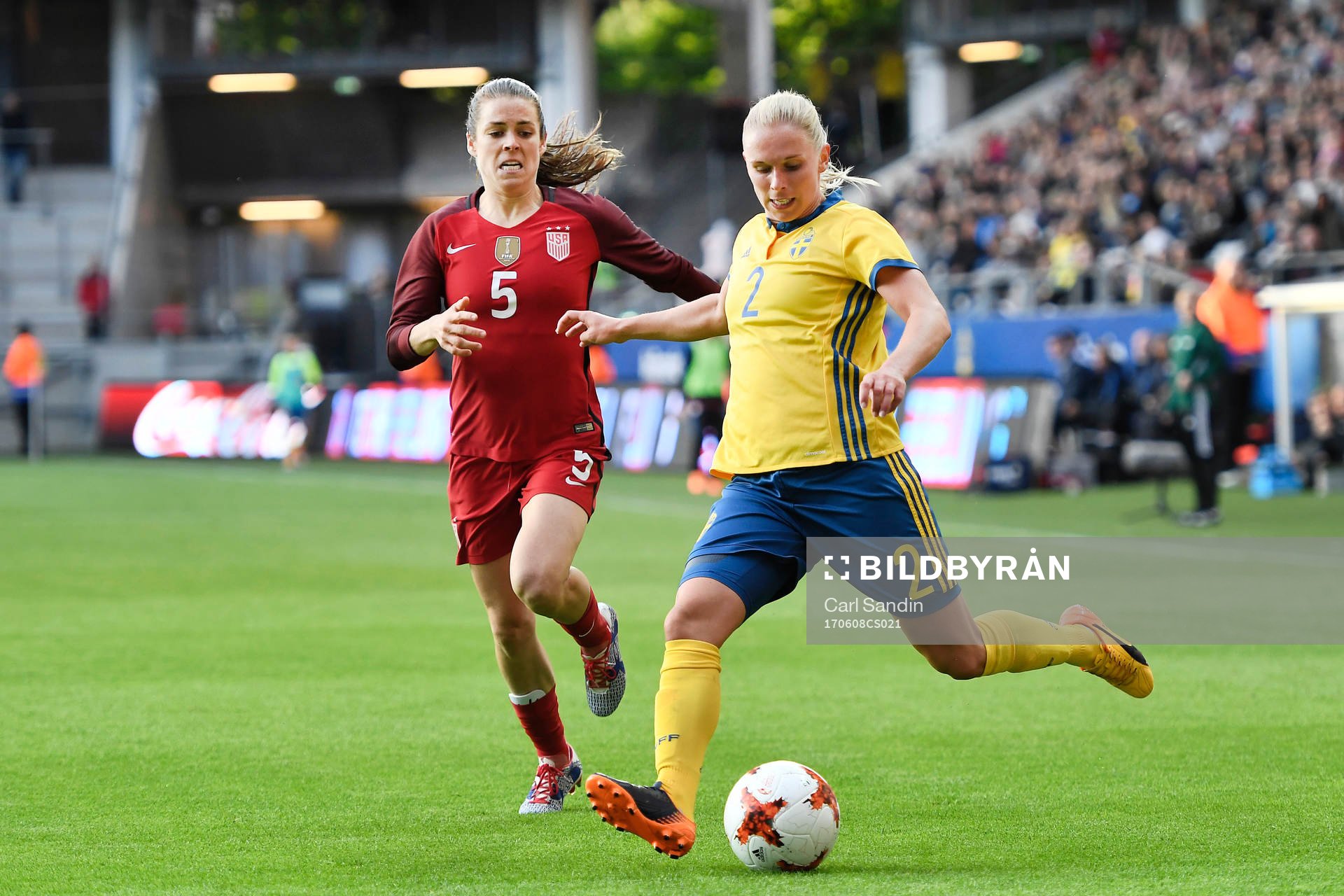 s Kelly O’Hara och Sveriges Jonna Andersson