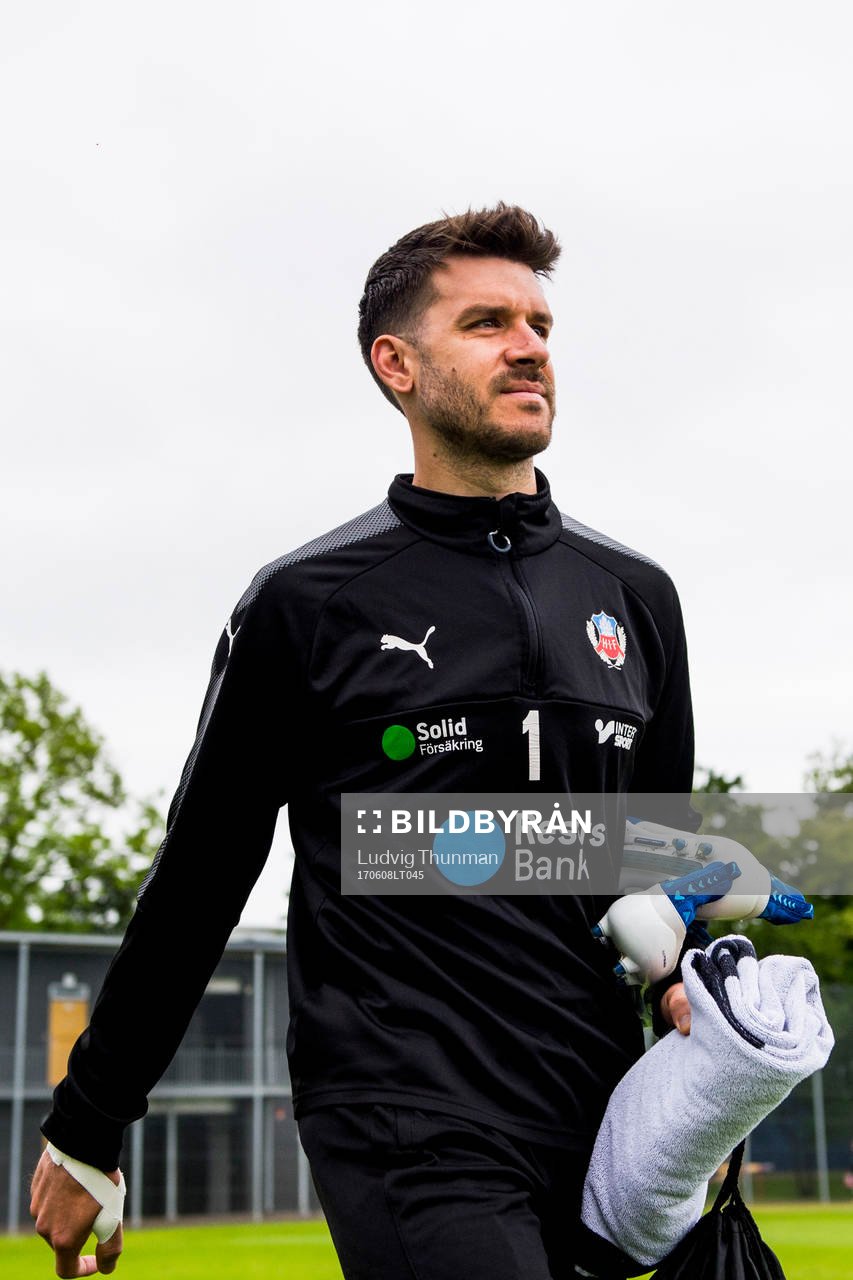 Helsingborgs målvakt Matt Pyzdrowski