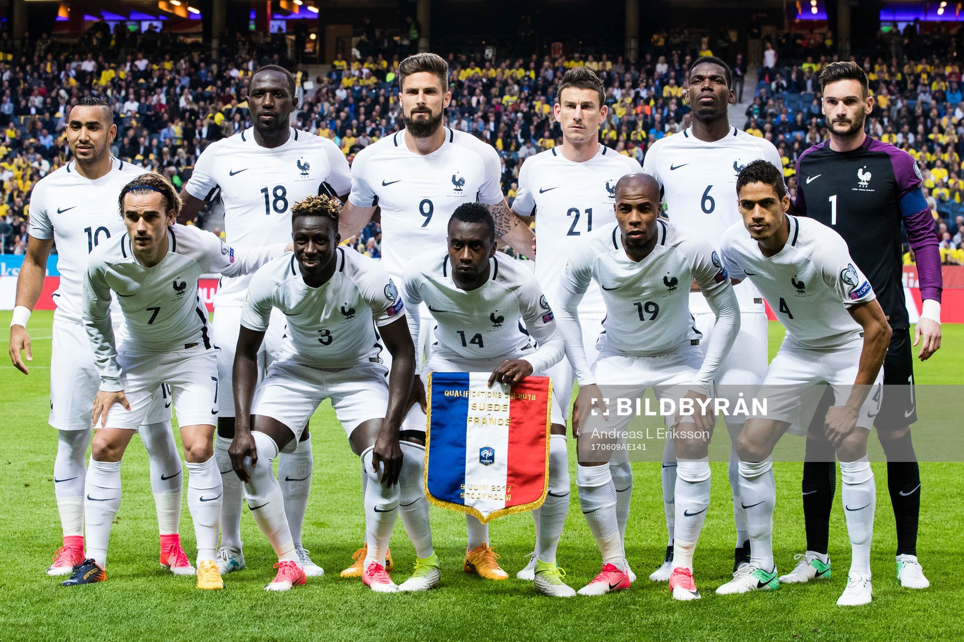 Frankrikes startelva inför fotbollsmatchen i VM-kvalet mellan Sverige och Frankrike den 9 juni 2017 i Stockholm. Övre raden från vänster: Dimitri Payet, Moussa Sissoko, Olivier Giroud, Laurent Koscielny, Paul Pogba och målvakt Hugo Lloris. Nedre raden från vänster: Antoine Griezmann, Benjamin Mendy, Blaise Matuidi, Djibril Sidibe och Raphael Varane.