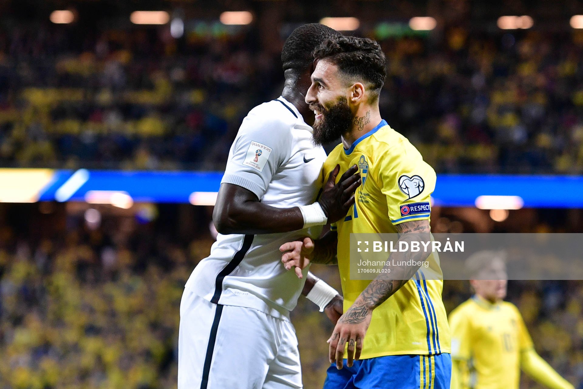 Frankrikes Moussa Sissoko och Sveriges Jimmy Durmaz