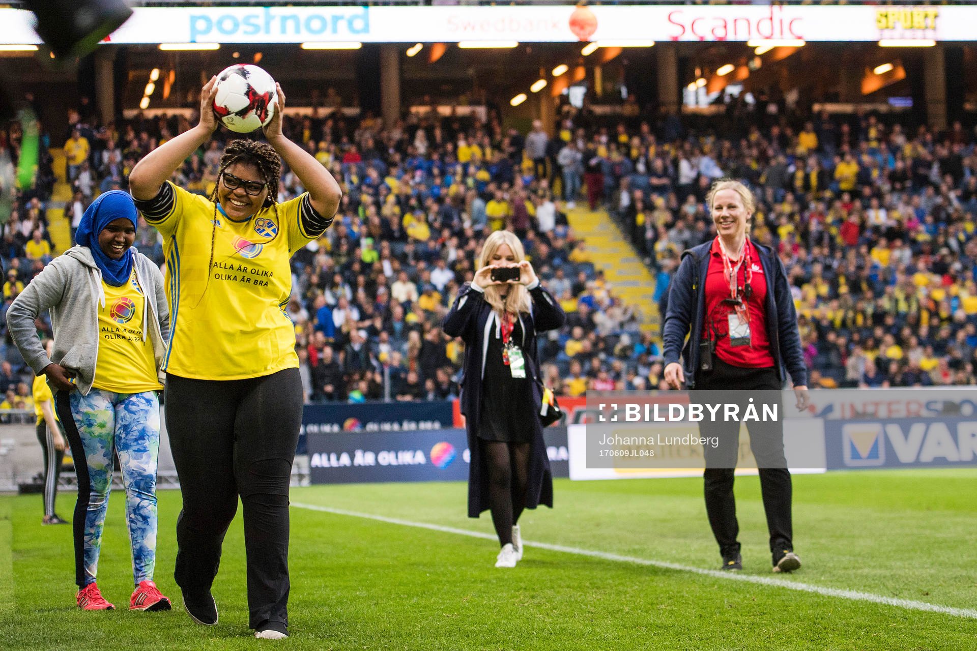 Leverans av matchboll