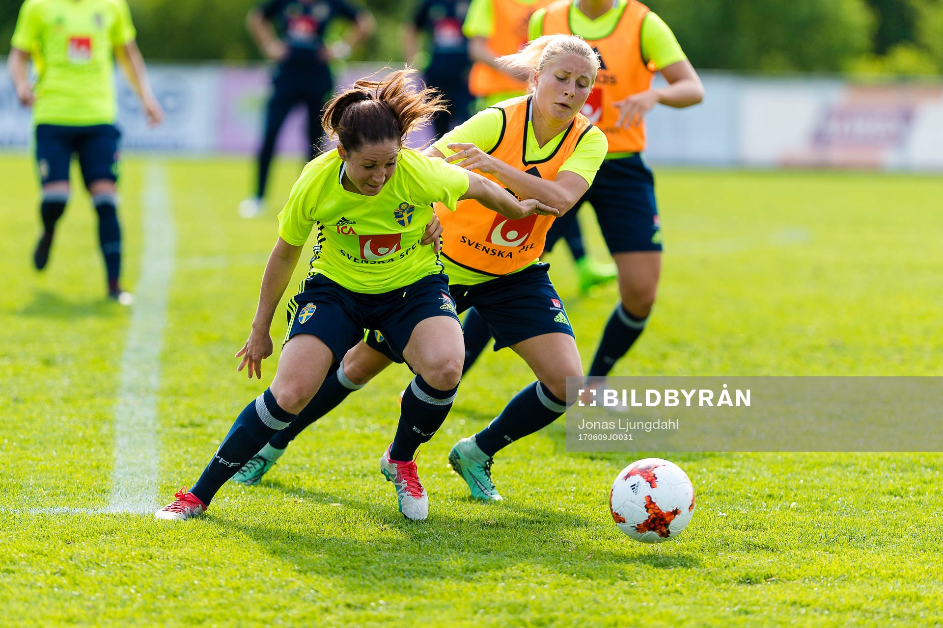 Sveriges Josefin Johansson och Fanny Andersson
