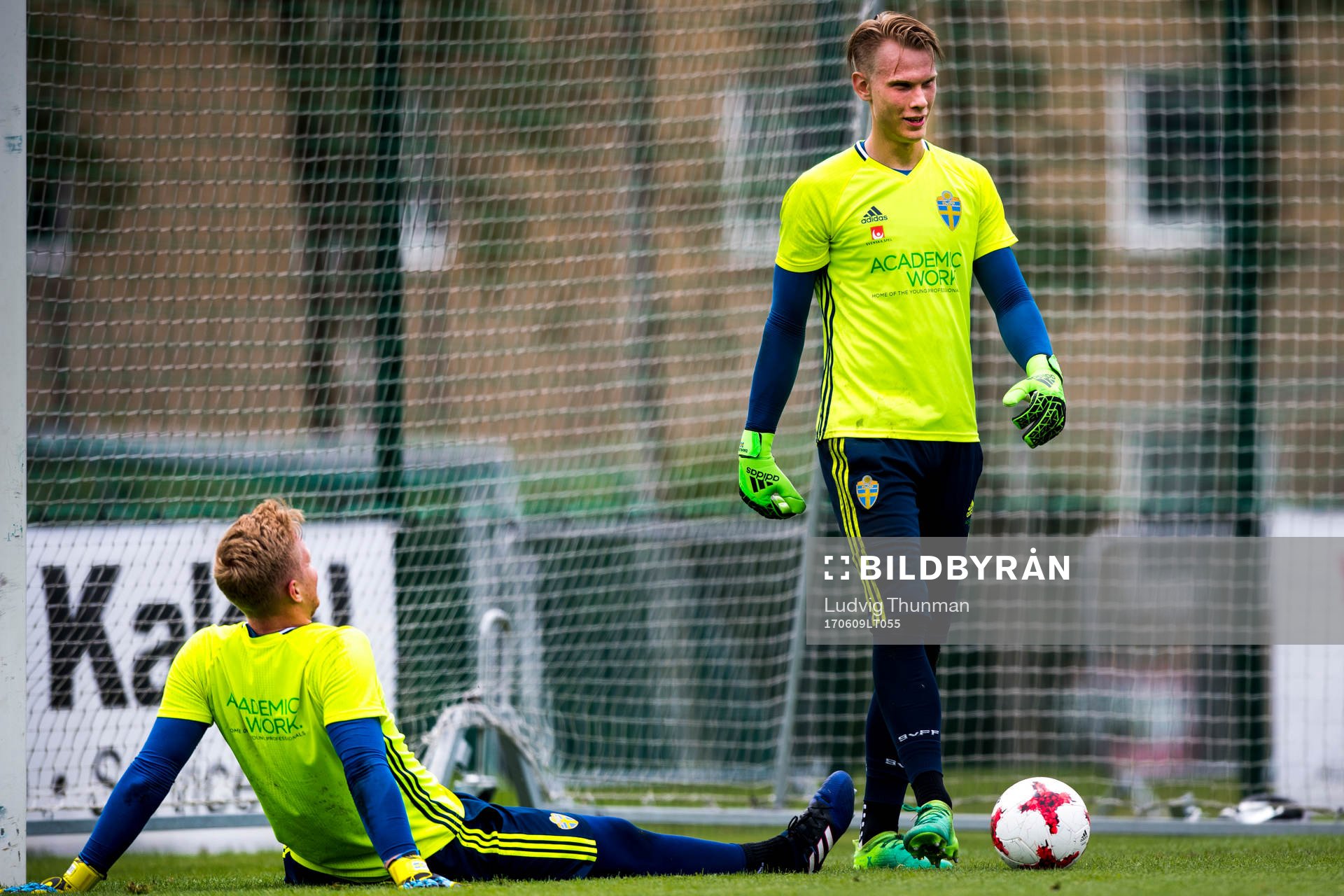 Målvakt Tim Erlandsson och målvakt Pontus Dahlberg