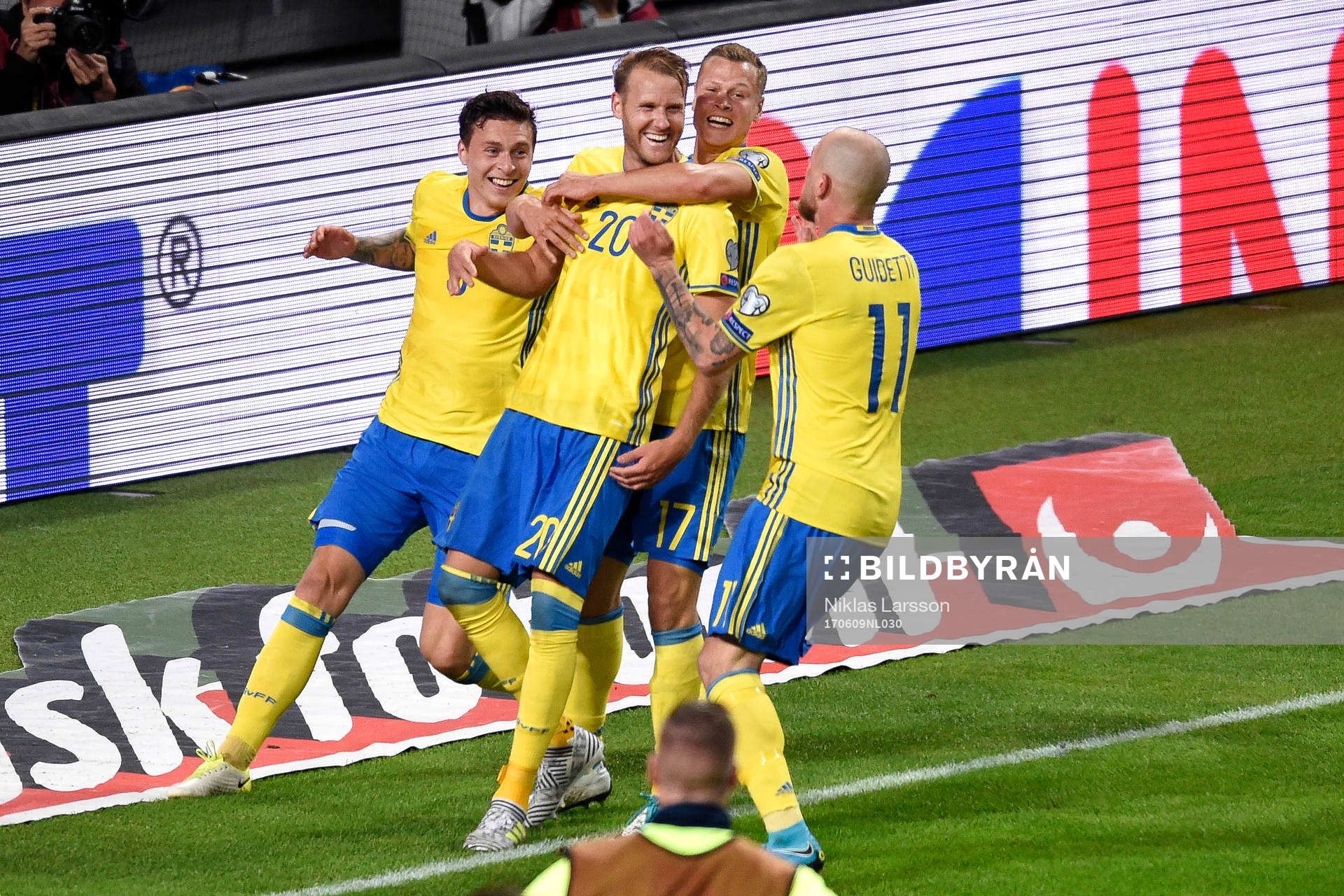 Sveriges Victor Nilsson Lindelöf, Ola Toivonen, Viktor