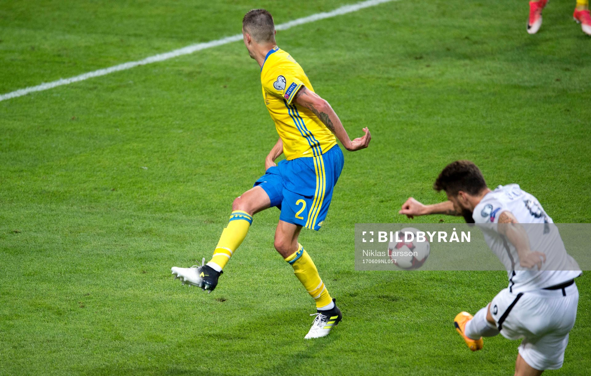 Frankrikes Olivier Giroud gör 0-1 målet