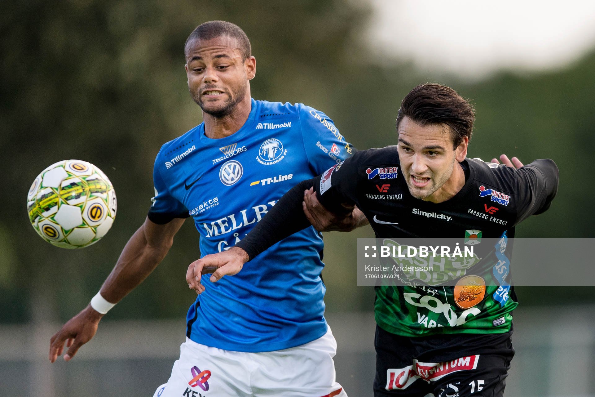 Trelleborgs Salif Camara Jönsson och Varbergs Oliver