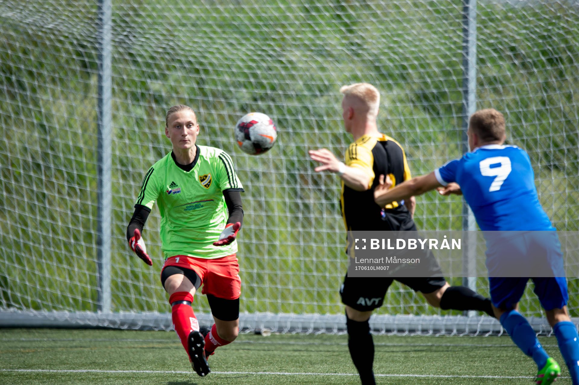 IFK Hässleholms målvakt Carl Lundahl Persson i matchen i