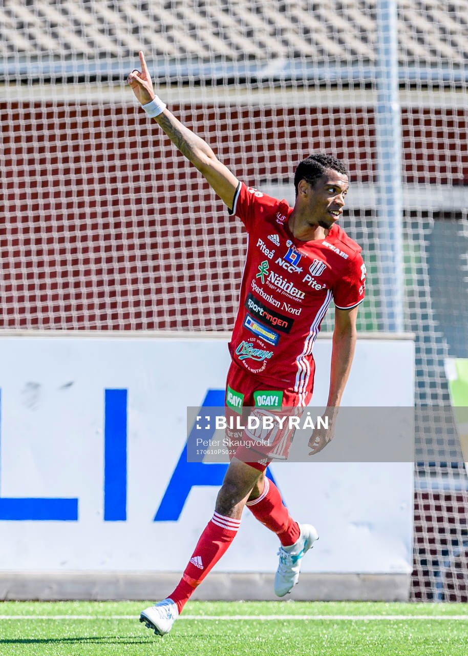 Piteås Kraig Rochester jublar