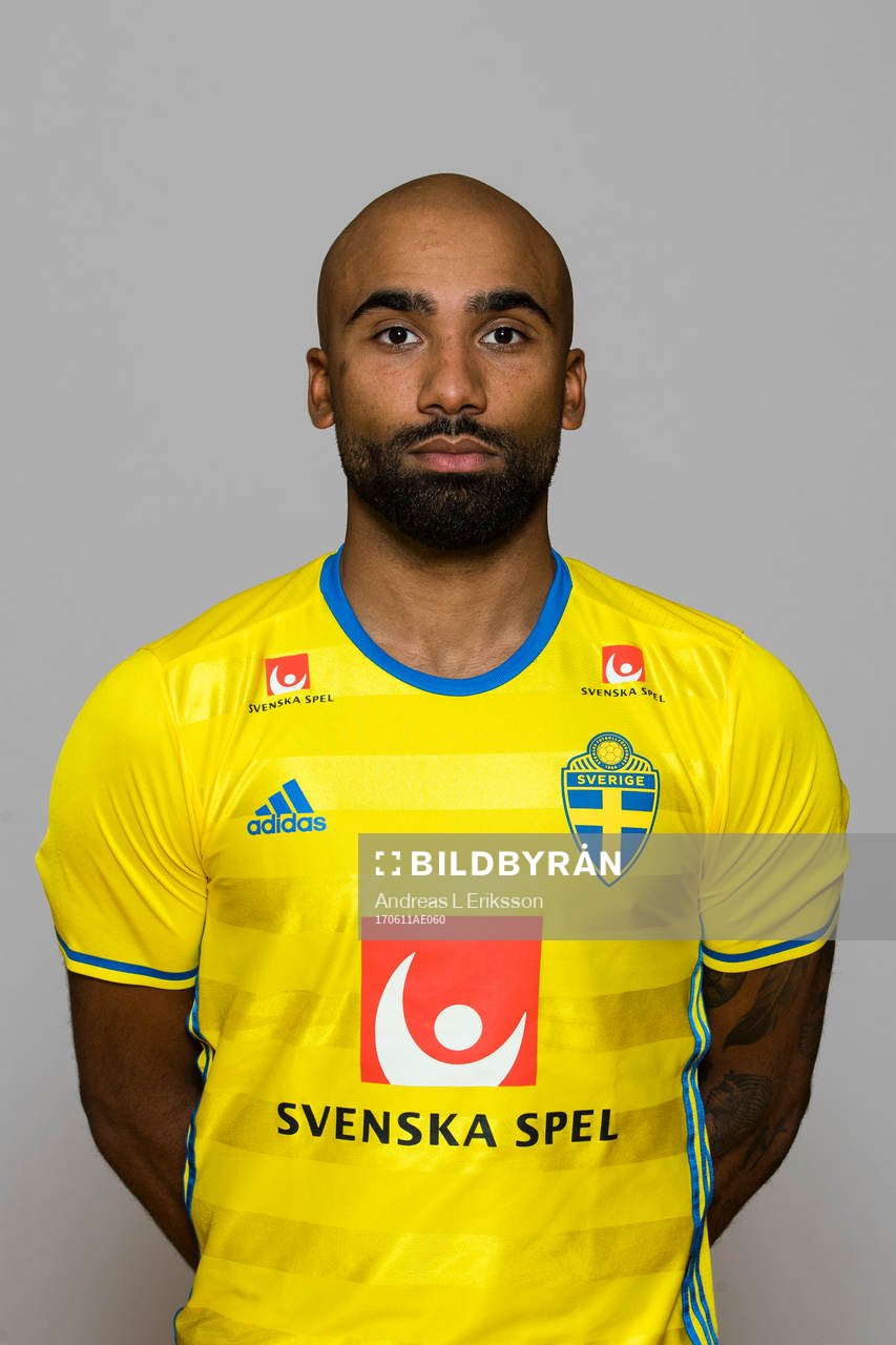 Samuel Armenteros, spelare i Sveriges fotbollslandslag