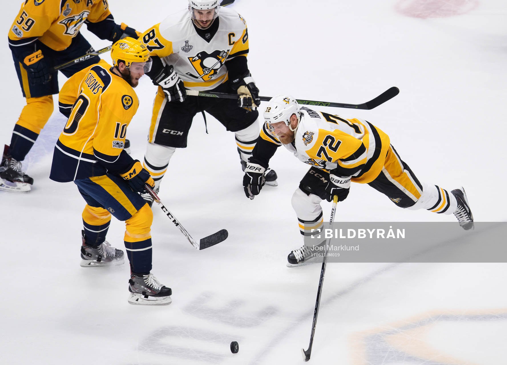 Nashvilles Colton Sissons utmanas av Pittsburghs Sidney