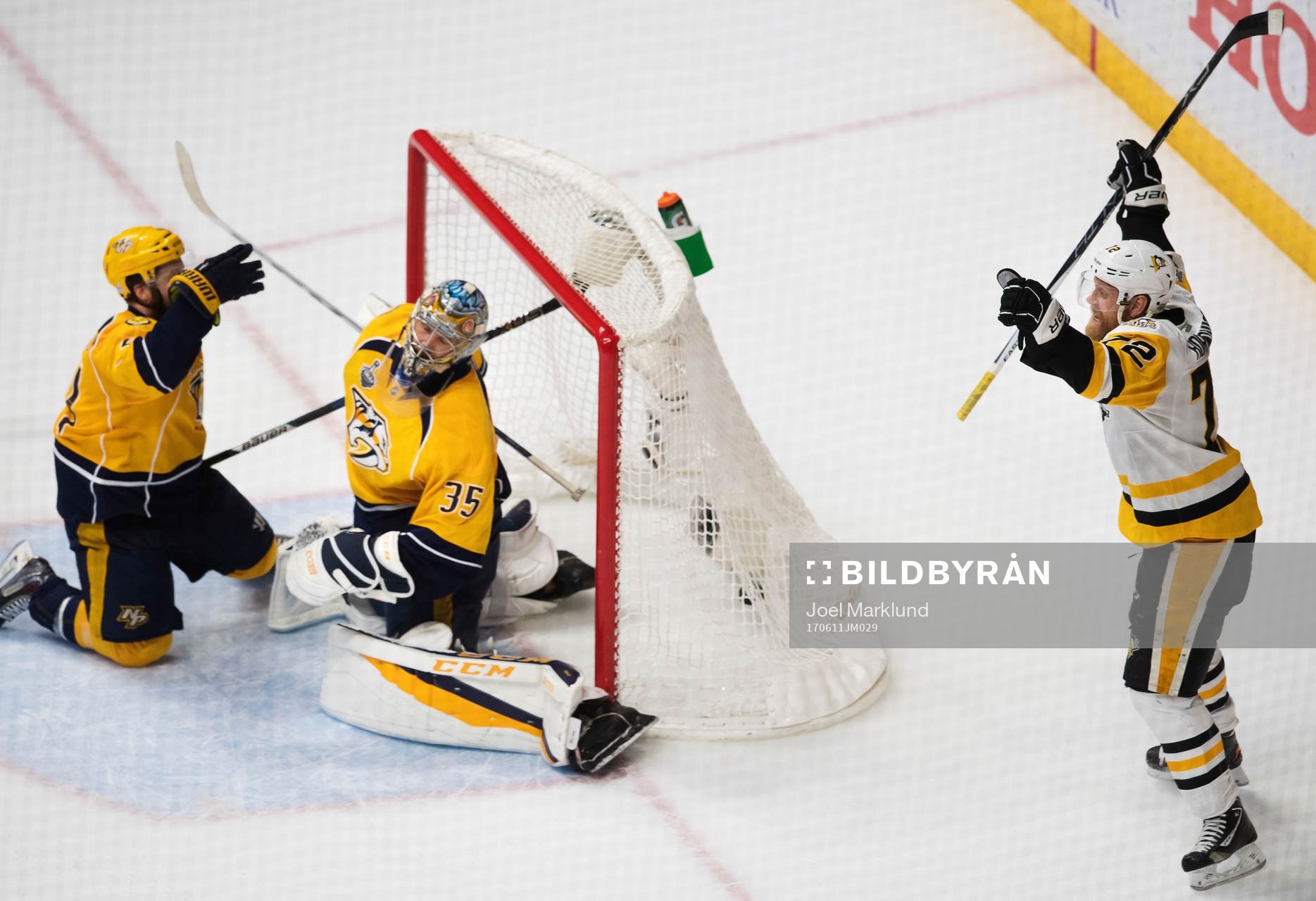 Pittsburghs Patric Hörnqvist jublar