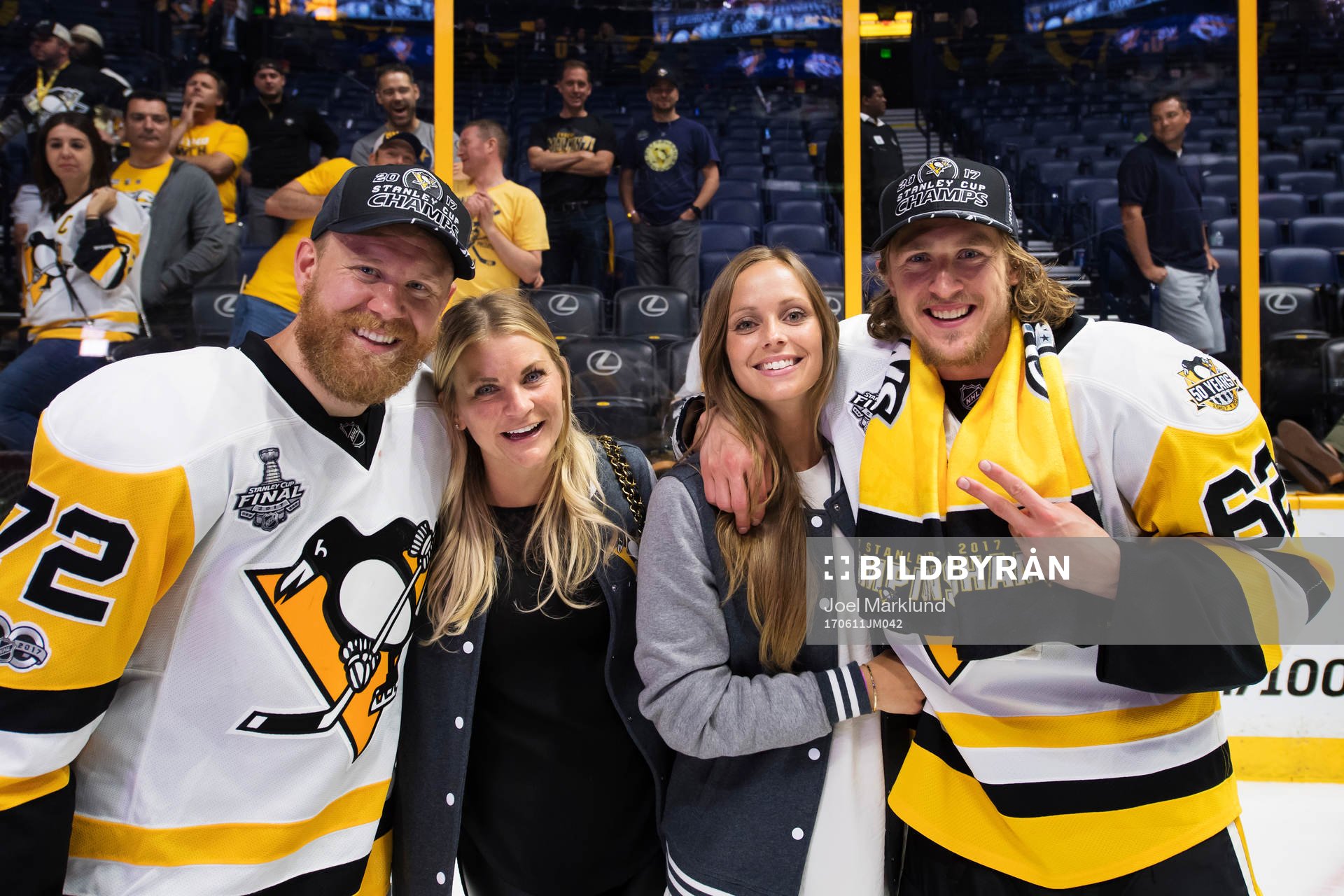 Pittsburghs Patric Hörnqvist med sin hustru Malin och Carl