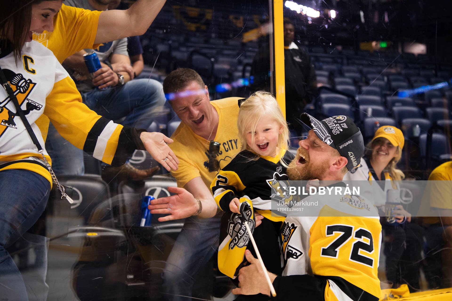 Pittsburghs Patric Hörnqvist med dottern Isabella