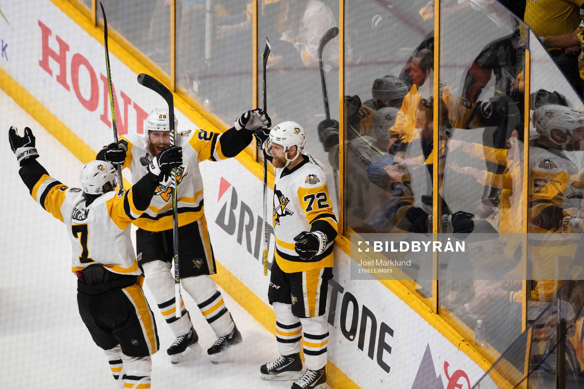 Pittsburghs Matt Cullen, Ian Cole och Patric Hörnqvist