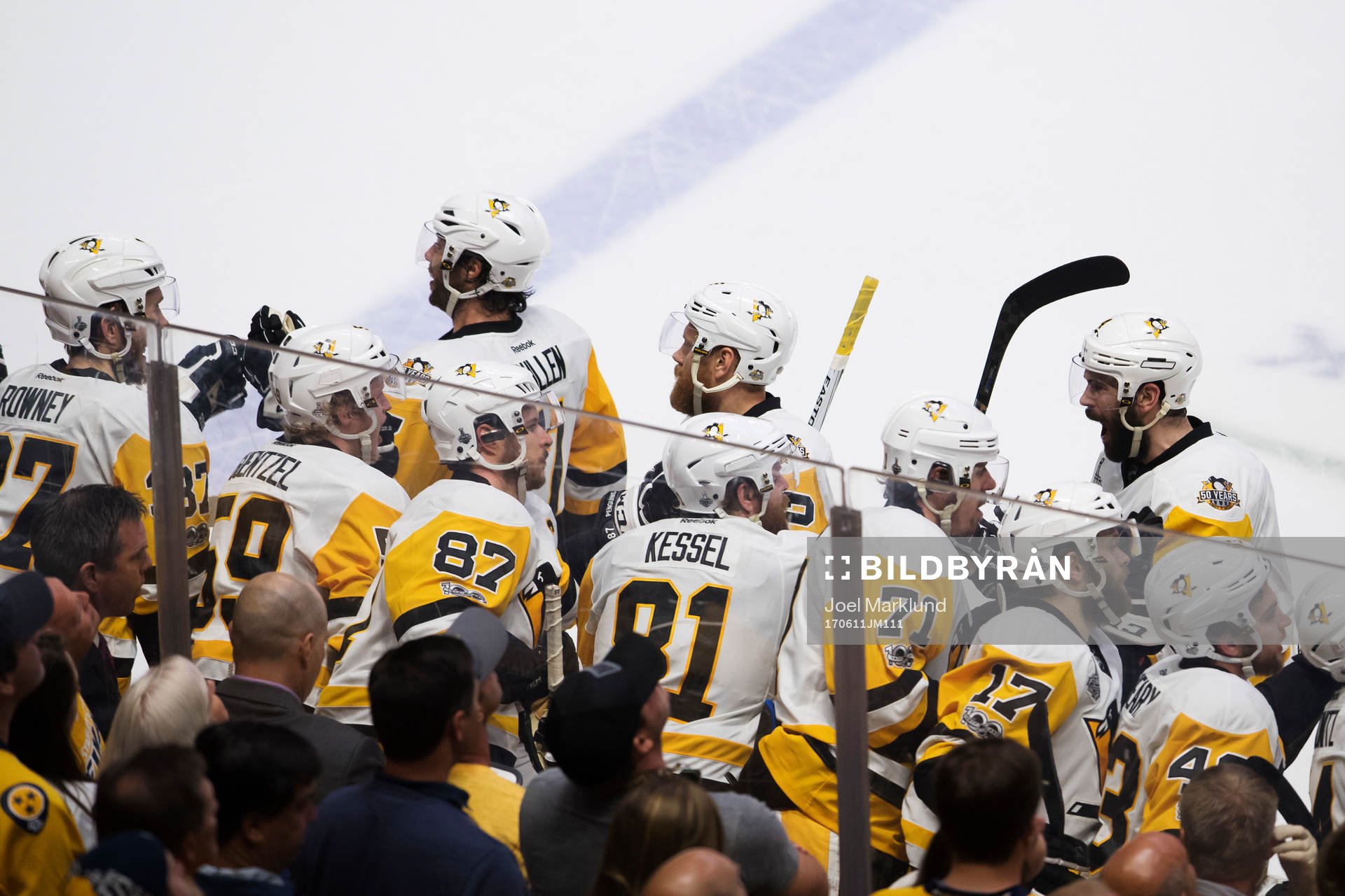 Pittsburghs Patric Hörnqvist jublar med lagkamrater