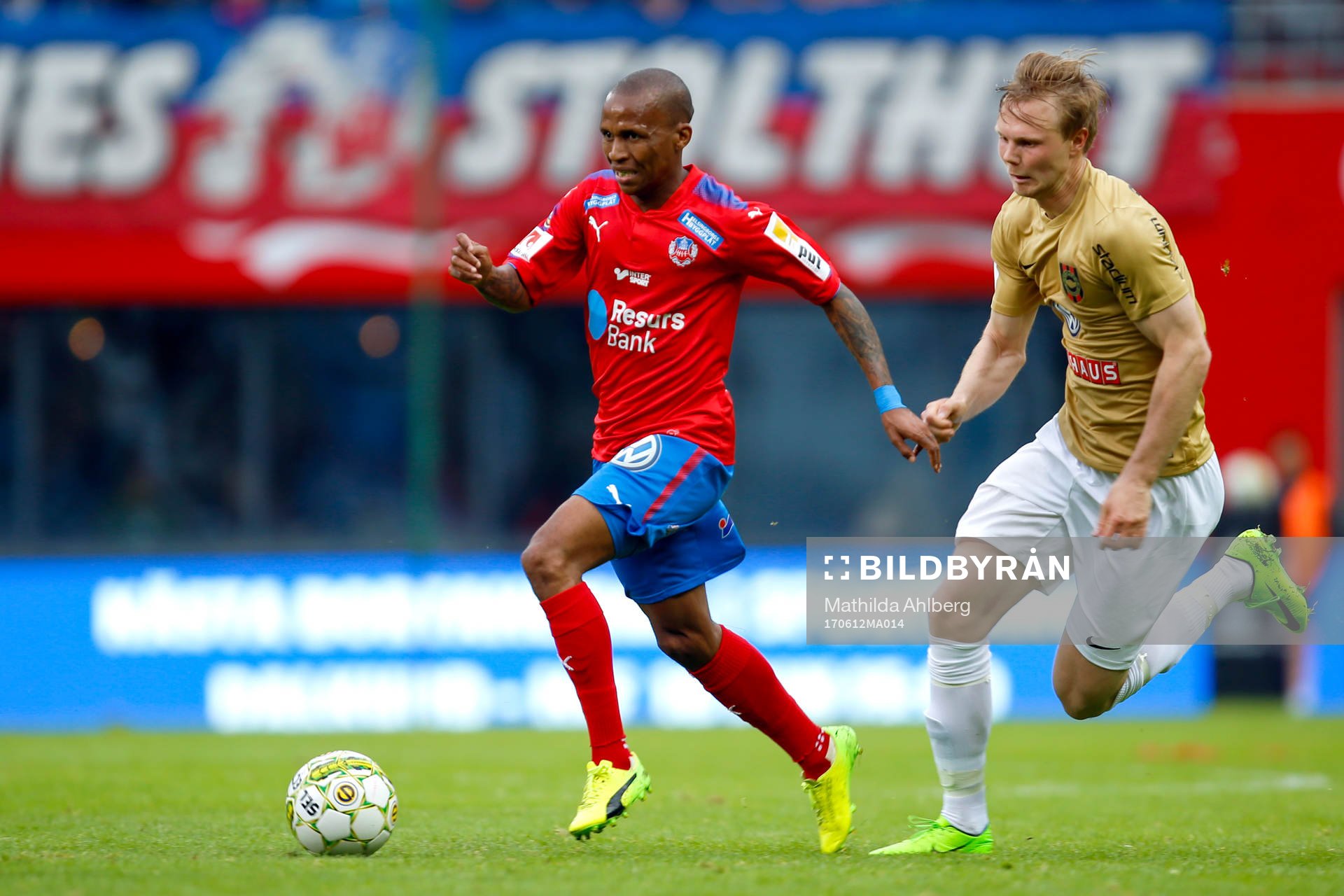 Helsingborgs Bradley Surprise Ralani