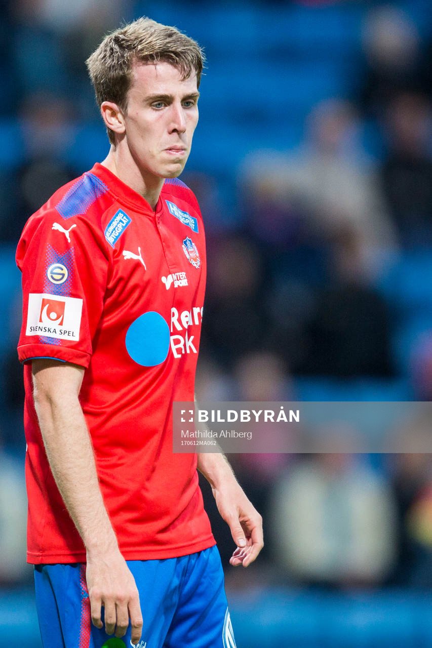 Helsingborgs Adam Eriksson deppar